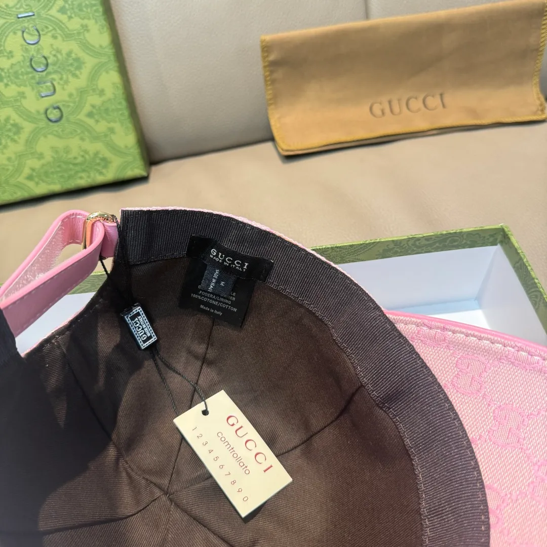 p90, Gucci (Gucci) new original baseball cap counter 1:1 mold customization! Original canvas fabric + first-layer cowhide, light and breathable! Actual photo, suitable for men and women, basic head circumference 56cm, adjustable patch.