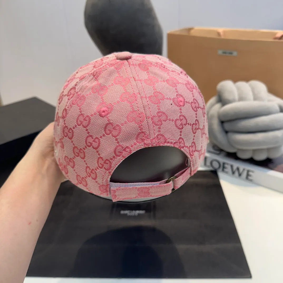 P60 GUCCI Gucci new counter model baseball cap, new model shipped, big brand model is super easy to match, hurry up