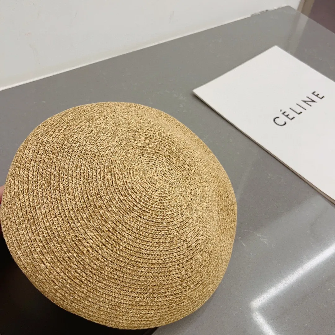 💰110¥ Gucci new duck bill army hat, PU brim, fashionable sun hat, irregular tailoring design, four colors, head circumference 57cm