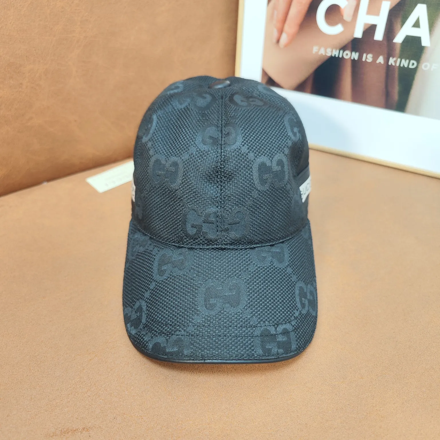 GUCCI--high version of the same baseball cap as the original single pair flower official website