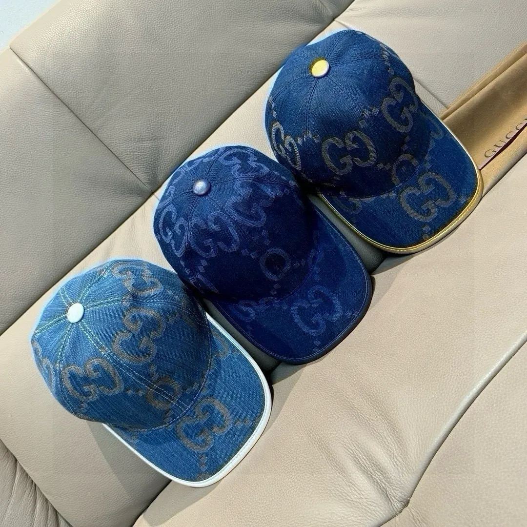 p90., Gucci Gucci’s new original baseball cap, large double G, 1:1 mold opening and customization at the counter, perfect matching pattern, original canvas fabric + first-layer cowhide, light and breathable! The basic head circumference is 56cm, and the patch is adjustable.