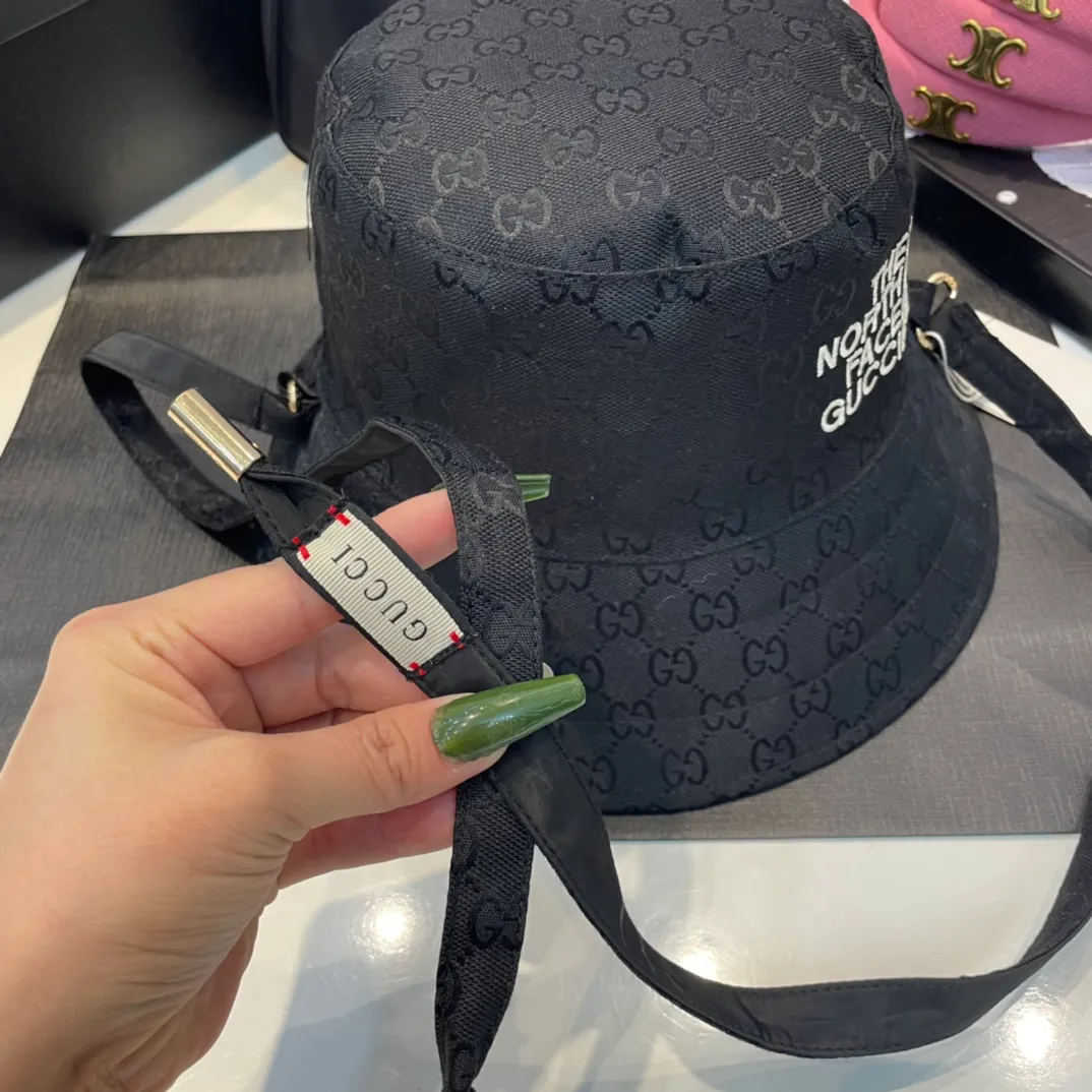 P76 GUCCI Gucci Alliance North🌸2023 official website is online simultaneously🎊 Korean version of the new double-sided sling British classic casual atmosphere customized model 1:1 original order quality unisex fisherman hat nylon and jacquard geological fabric high quality