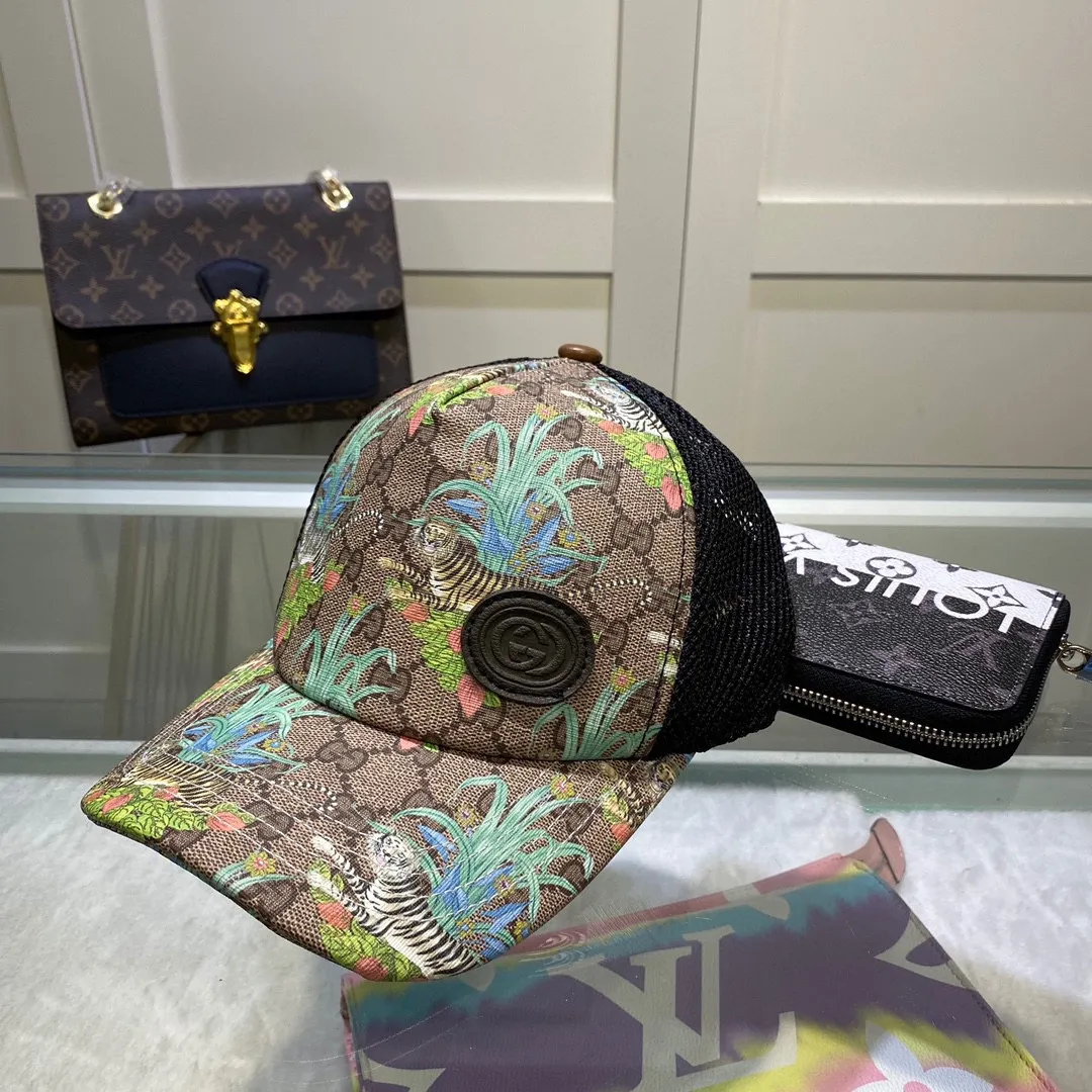 P70💰Gucci Baseball Cap GUCCI🧢Original quality is now available 🔥🎩 The craftsmanship is very exquisite, high-end and classy! Low-key luxury, easy to carry! Running volume! 【68211469】