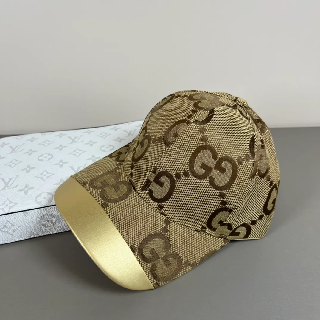 P56💰Gucci Baseball Cap♥️GUCCI🧢Official website new product, baseball cap, original quality, hot arrival 🔥🎩 The craftsmanship is very exquisite, high-end and classy! Low-key luxury, easy to carry! Running volume!