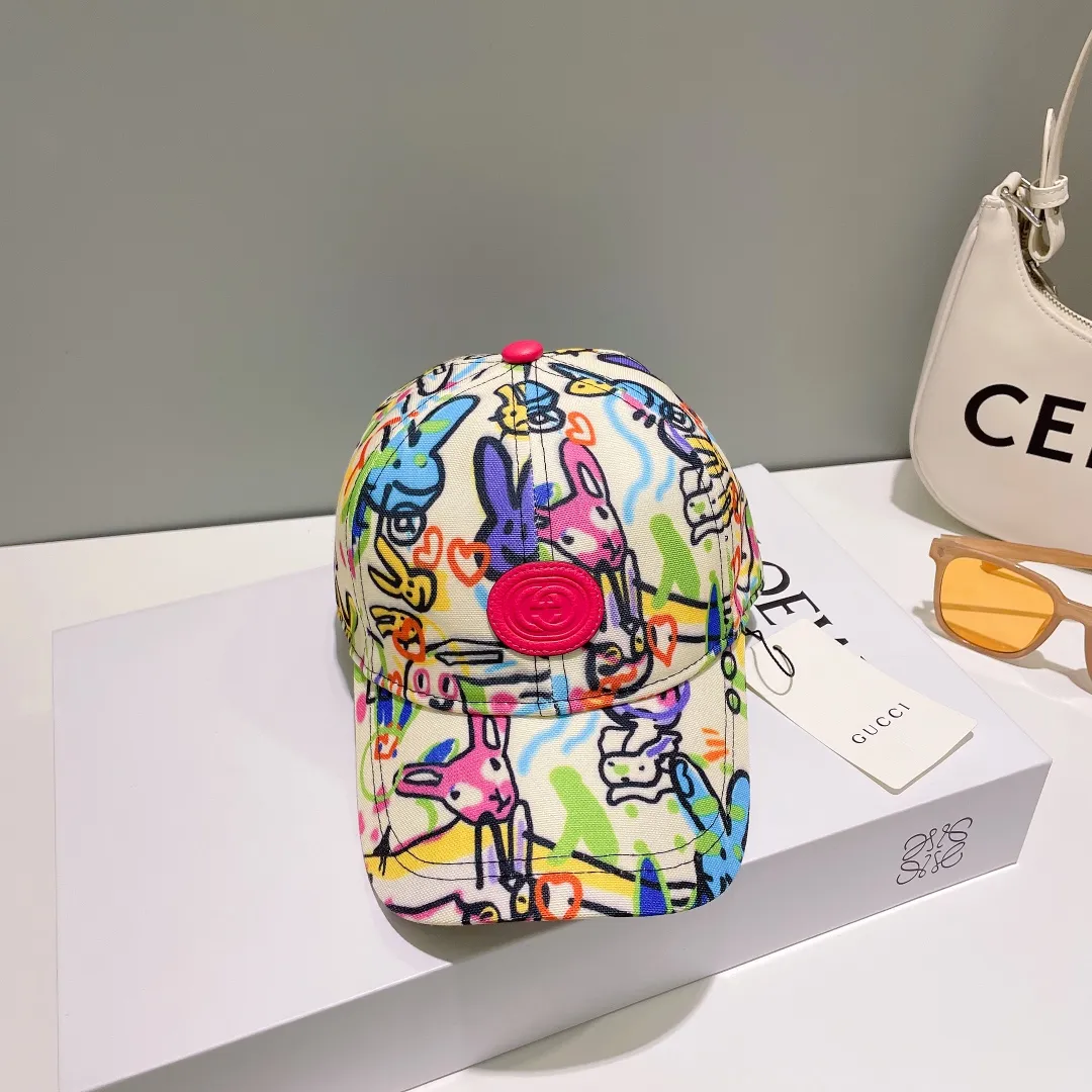 P60💰GUCCI Baseball Cap, new product from the official website, baseball cap, original quality, very popular 🔥🎩 The craftsmanship is very exquisite, high-end and classy! Low-key luxury, easy to carry! Running volume!