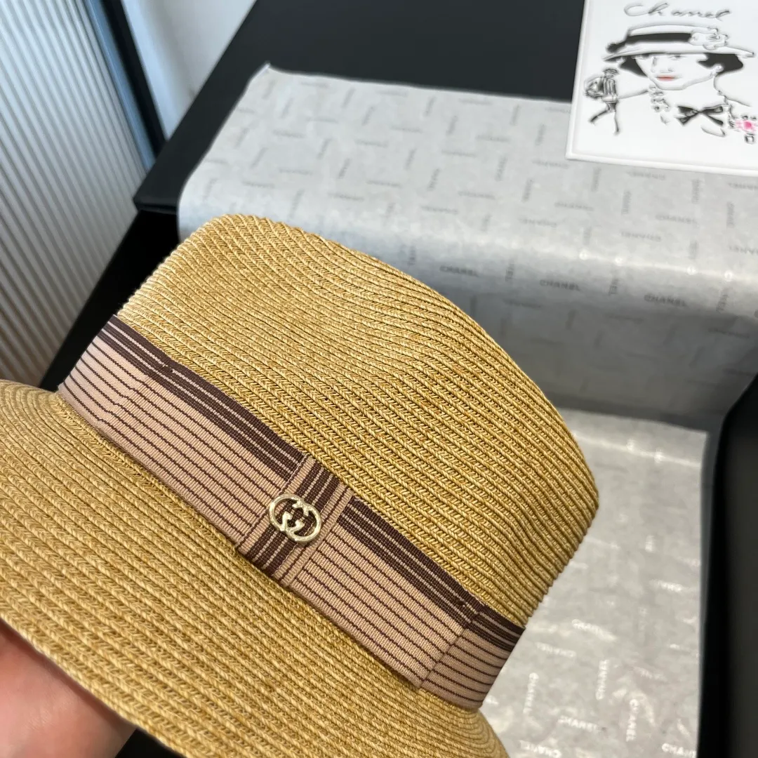 💰150¥ Gucci new flat top hat, small sun hat, head circumference 57cm