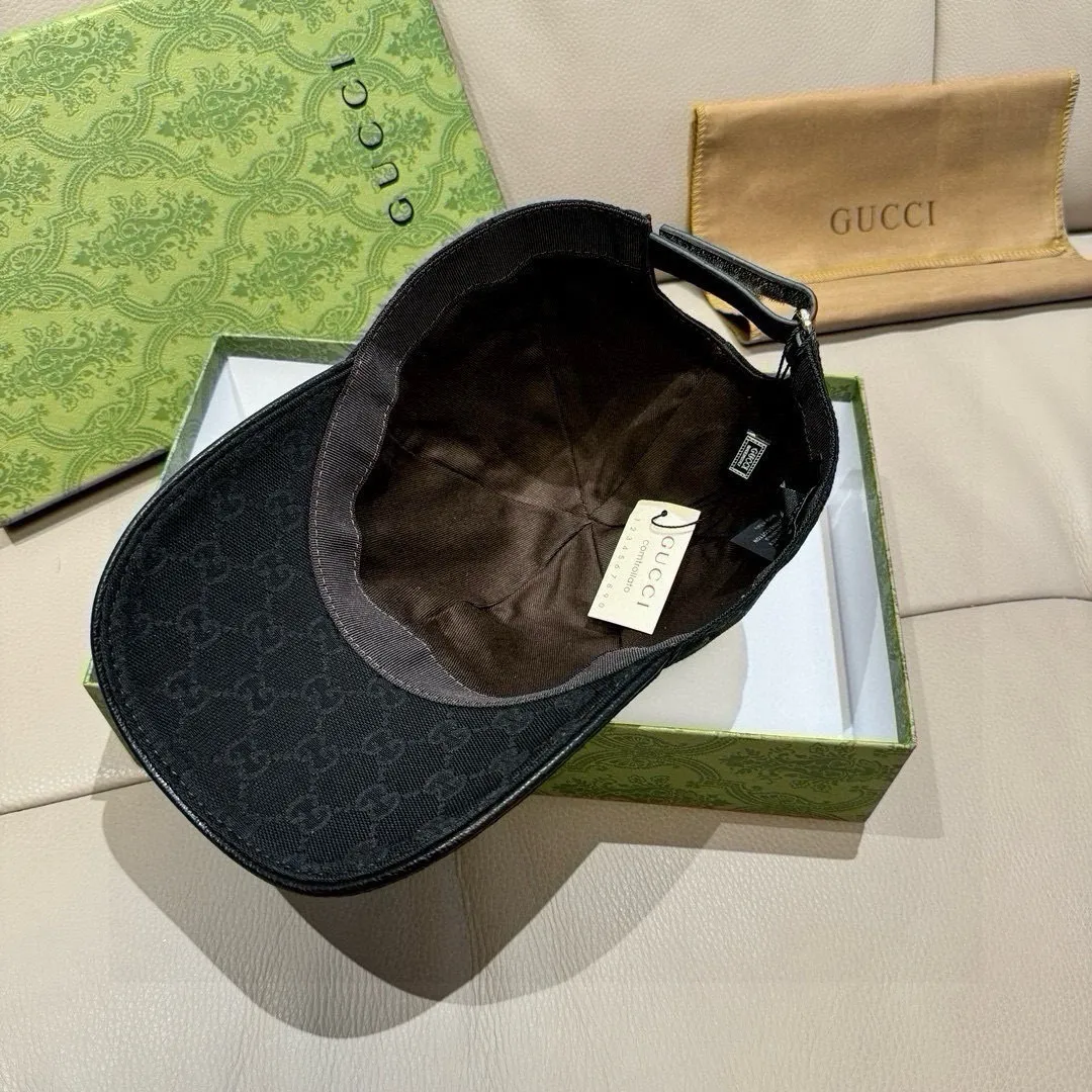 P90., Gucci (Gucci) new original baseball cap, small tiger head, the latest model at the counter, 1:1 mold customization, genuine mold hardware, original canvas fabric + first layer of cowhide, original quality! The quality is great, the basic head circumference is 56cm, and the patch is adjustable.