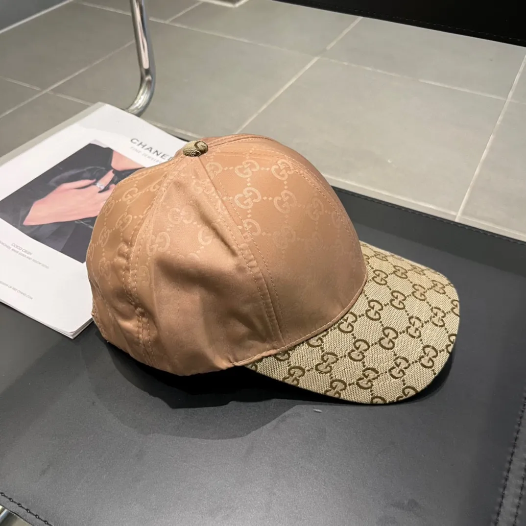 💰52¥ Gucci Gucci baseball cap, high-end peaked cap, same style for men and women, adjustable