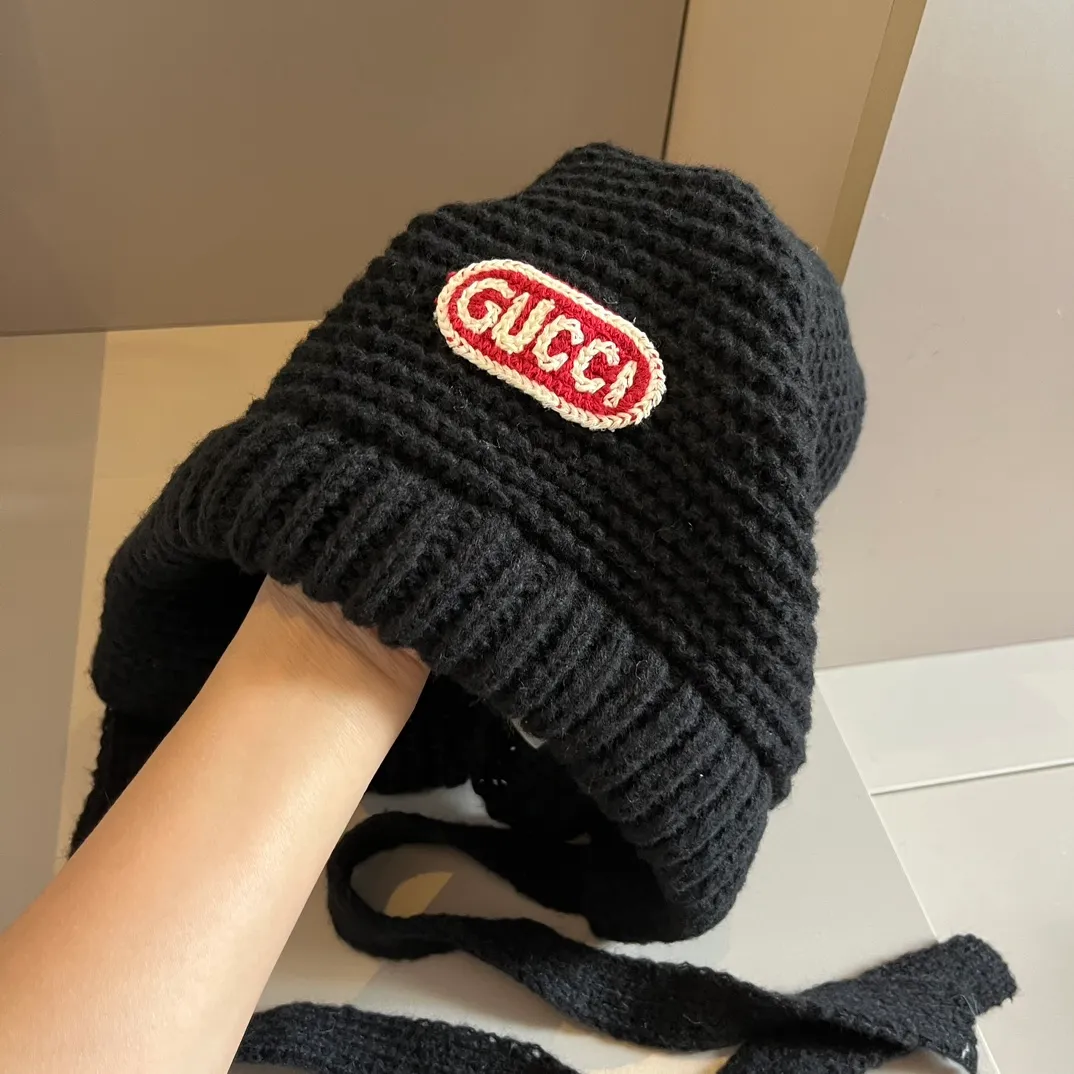 💰90¥ Gucci new knitted cold hat ear protection hat