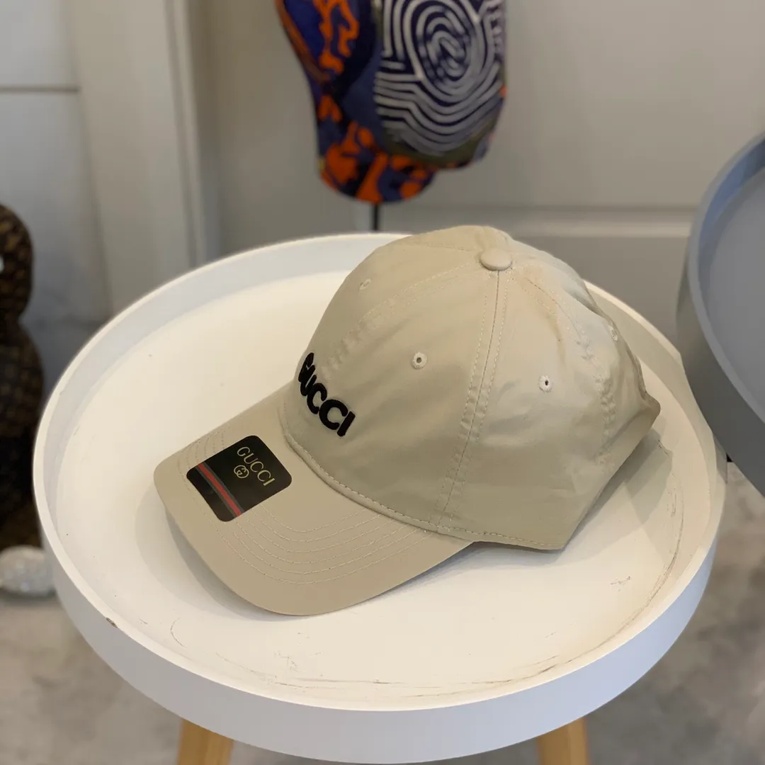 p60 Gucci Baseball Cap♥️GUCCI Baseball Cap🧢Official website new product Gucci Baseball Cap, original quality is very popular 🔥🎩 The craftsmanship is very exquisite, high-end and classy! Low-key luxury, easy to carry! Excellent quality👍Fashionable and versatile