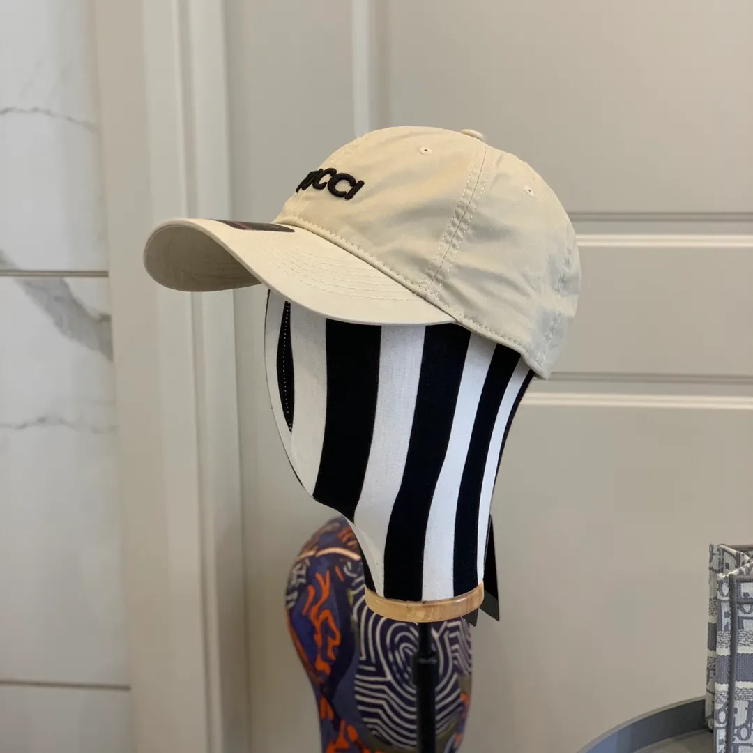 p60 Gucci Baseball Cap♥️GUCCI Baseball Cap🧢Official website new product Gucci Baseball Cap, original quality is very popular 🔥🎩 The craftsmanship is very exquisite, high-end and classy! Low-key luxury, easy to carry! Excellent quality👍Fashionable and versatile