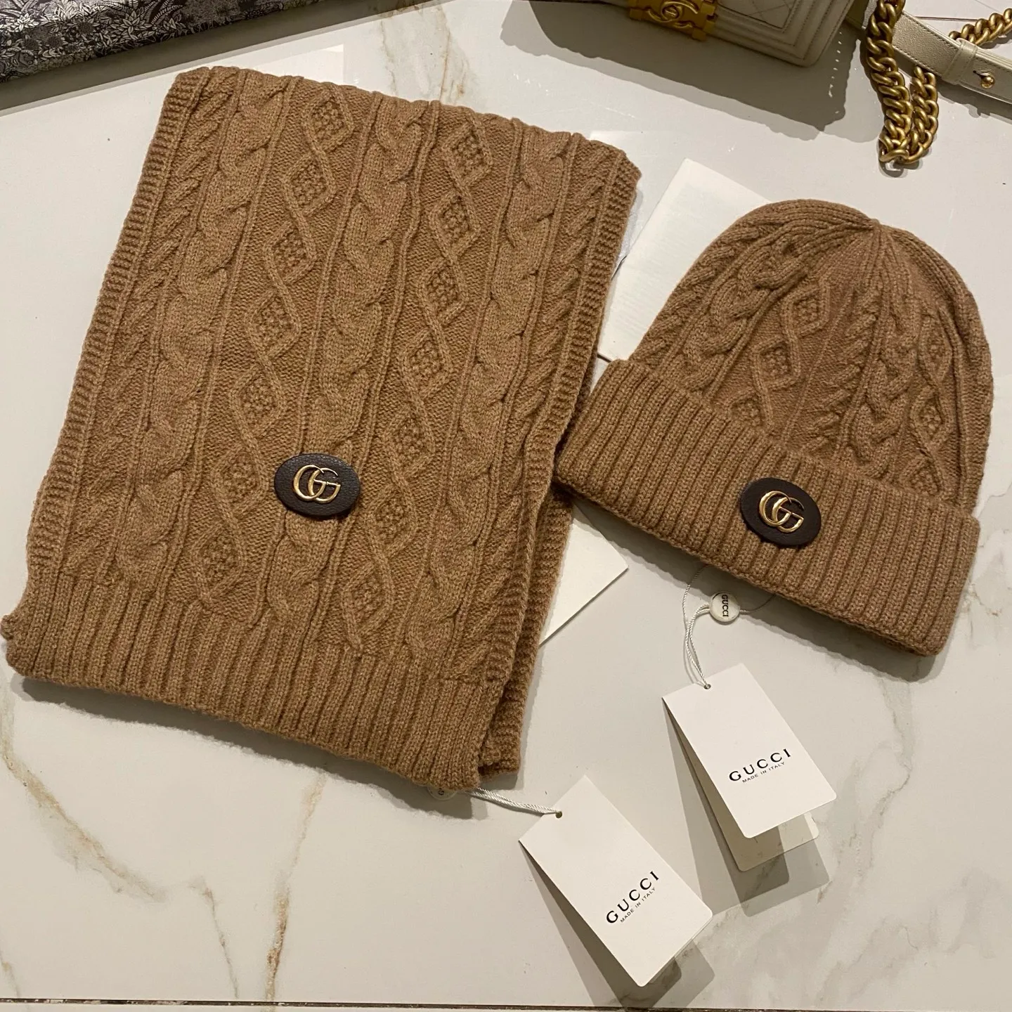 Gucci cashmere suit hat + scarf