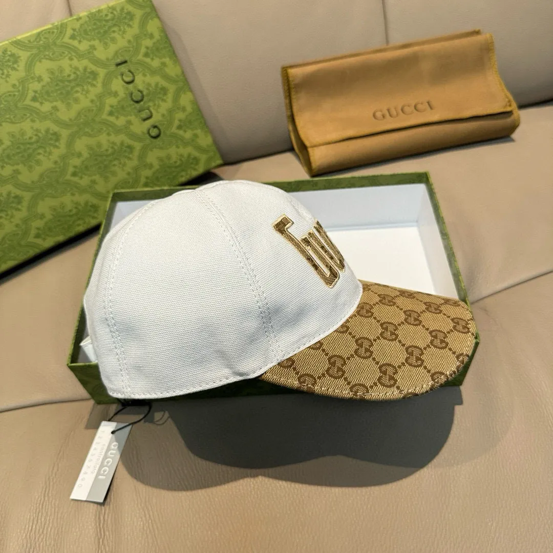 P90., Gucci new original baseball cap, Gucci jacquard. 1:1 mold opening and customization at the counter, original canvas fabric + first layer of cowhide, light and breathable! The basic head circumference is 56cm, and the patch is adjustable.