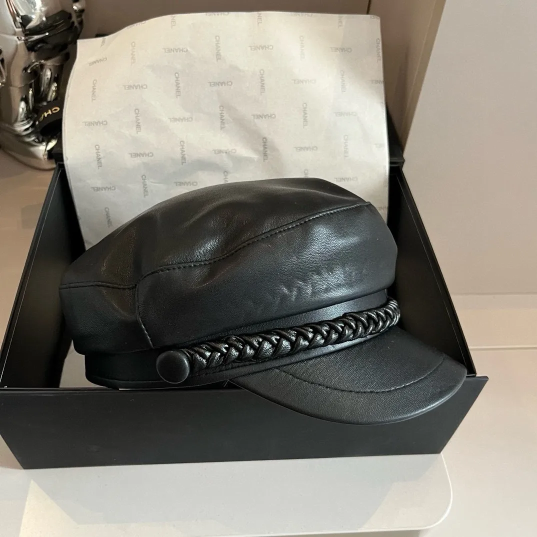 💰100¥ Gucci new duck bill military cap, head circumference 57cm