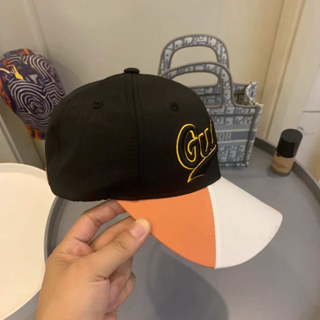 p80 GUCCI Baseball Cap GUCCI Baseball Cap 🧢New Gucci Baseball Cap from the official website, original quality is very popular 🔥🎩 The craftsmanship is very exquisite, high-end and classy! Low-key luxury, easy to carry! Running volume!