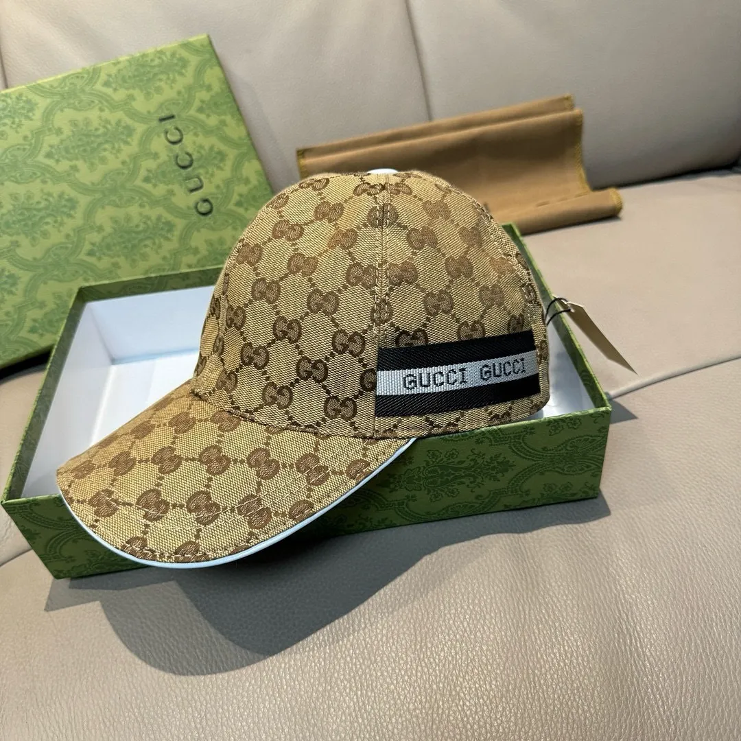 p90, Gucci (Gucci) new spring and summer original baseball cap, logo webbing, 1:1 mold customization, original canvas + first-layer cowhide, popular purchasing agent, versatile style for men and women, great quality! The basic head circumference is 56cm, and the patch is adjustable.