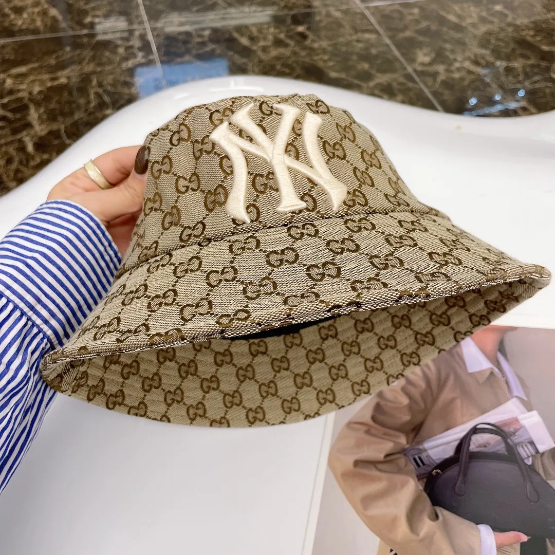 P76👒Gucci VS NY👒😍Gucci co-branded ny canvas hat, high-end goods, come to those who know the stuff, the hottest pattern in spring and summer 2020, walking sun umbrella, super high sun protection index, no makeup artifact, fisherman hat, great hat shape🤗