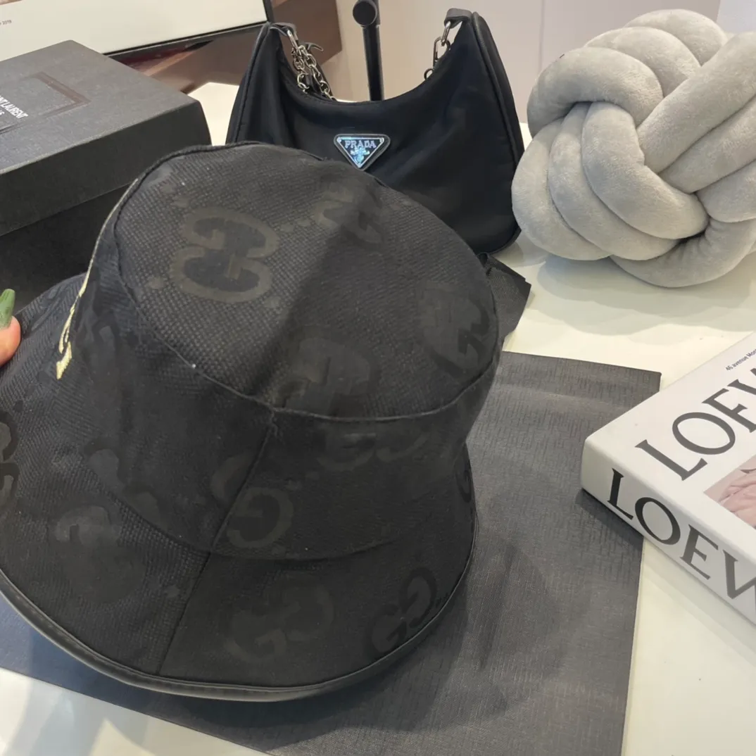 P60 GUCCI Gucci 2023 counter new simple embroidered fisherman hat, very trendy! Casual and sports style, classic production, super easy to match!