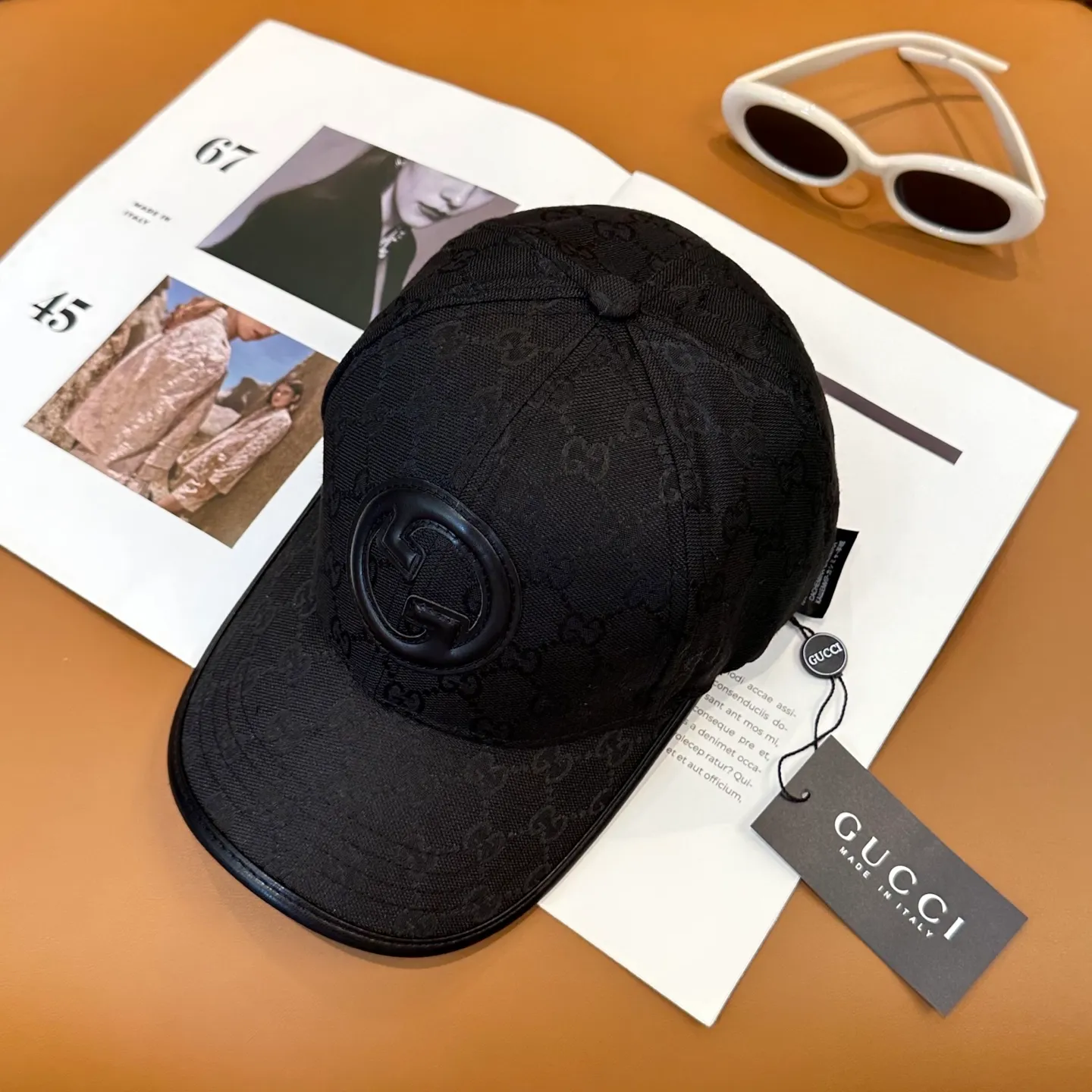 P56 Gucci (Gucci) classic original baseball cap 😍Customized with 1:1 mold opening at the counter, the highest version, the original canvas is light and breathable! Photographed in real life, suitable for men and women in all seasons, basic head circumference 56cm, adjustable patches.