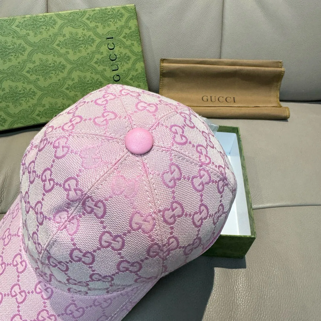 p90, Gucci (Gucci) new spring and summer original baseball cap, logo webbing, 1:1 mold customization, original canvas + first-layer cowhide, popular purchasing agent, versatile style for men and women, great quality! The basic head circumference is 56cm, and the patch is adjustable.