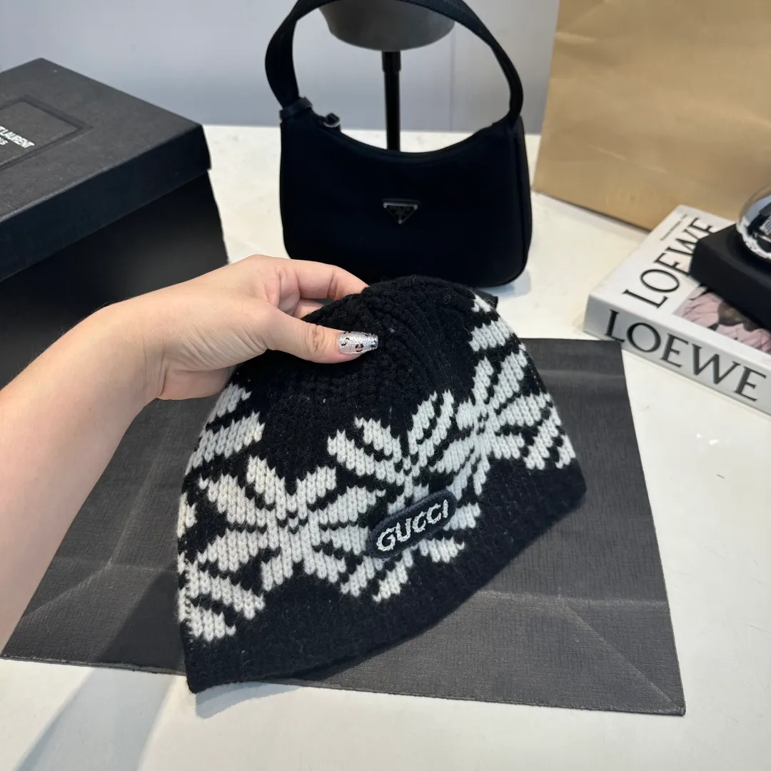 P80 Gucci knitted beanie, unisex