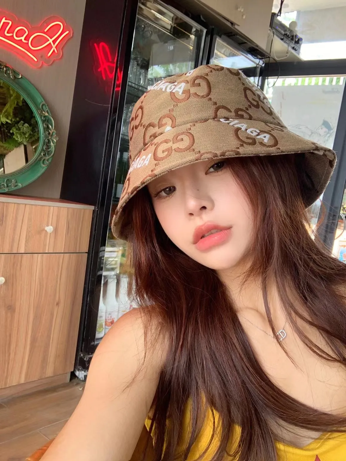 💰70¥ Gucci Balenciaga co-branded bucket hat