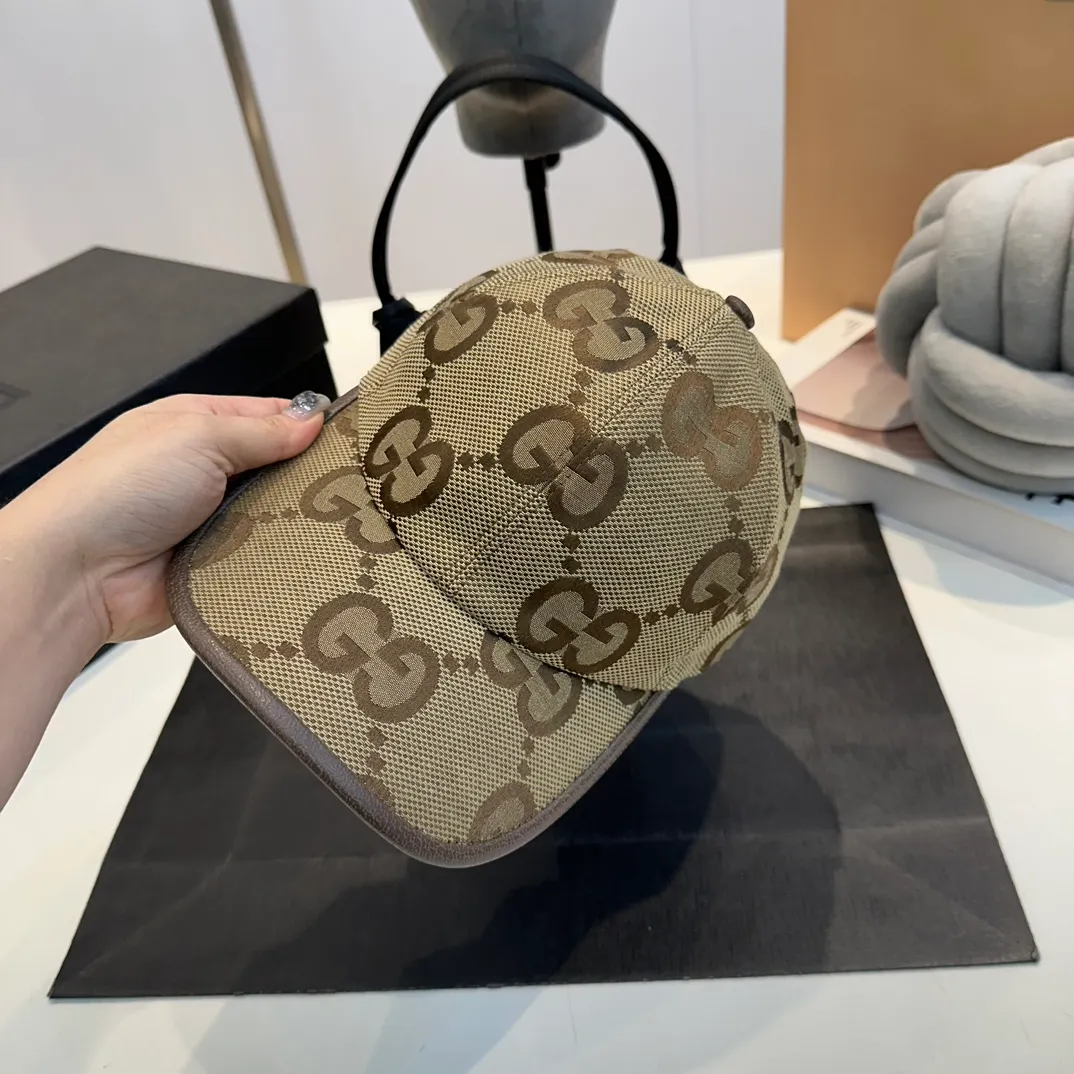 P240 Gucci Gucci classic presbyopic baseball cap 1:1 original replica, same style for men and women