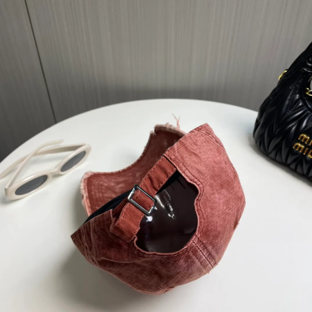 P56 Gucci～25 new spring model, simple and high-end baseball cap, new process washing, retro color, customized version!