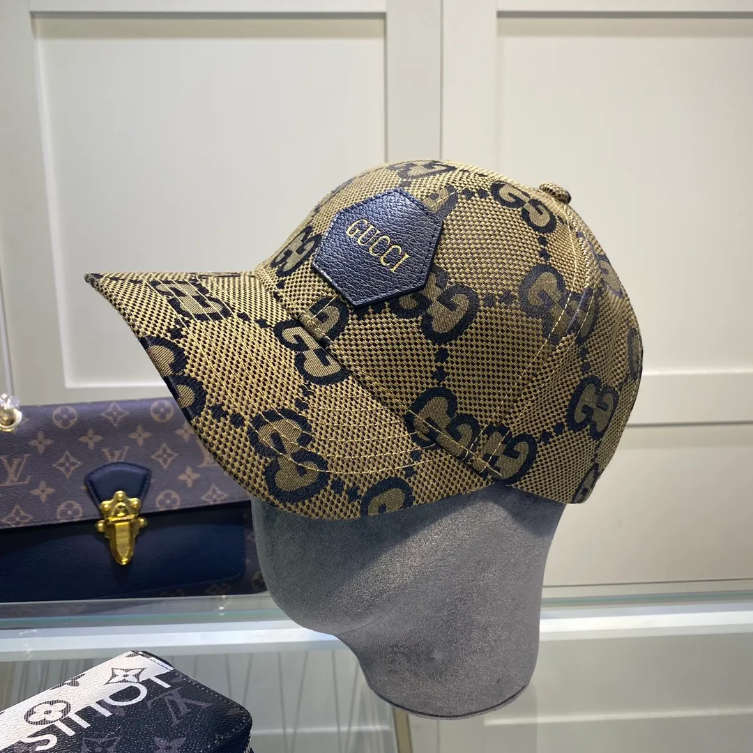 P70💰Gucci Baseball Cap GUCCI🧢Original quality is now available 🔥🎩 The craftsmanship is very exquisite, high-end and classy! Low-key luxury, easy to carry! Running volume! 【68211469】