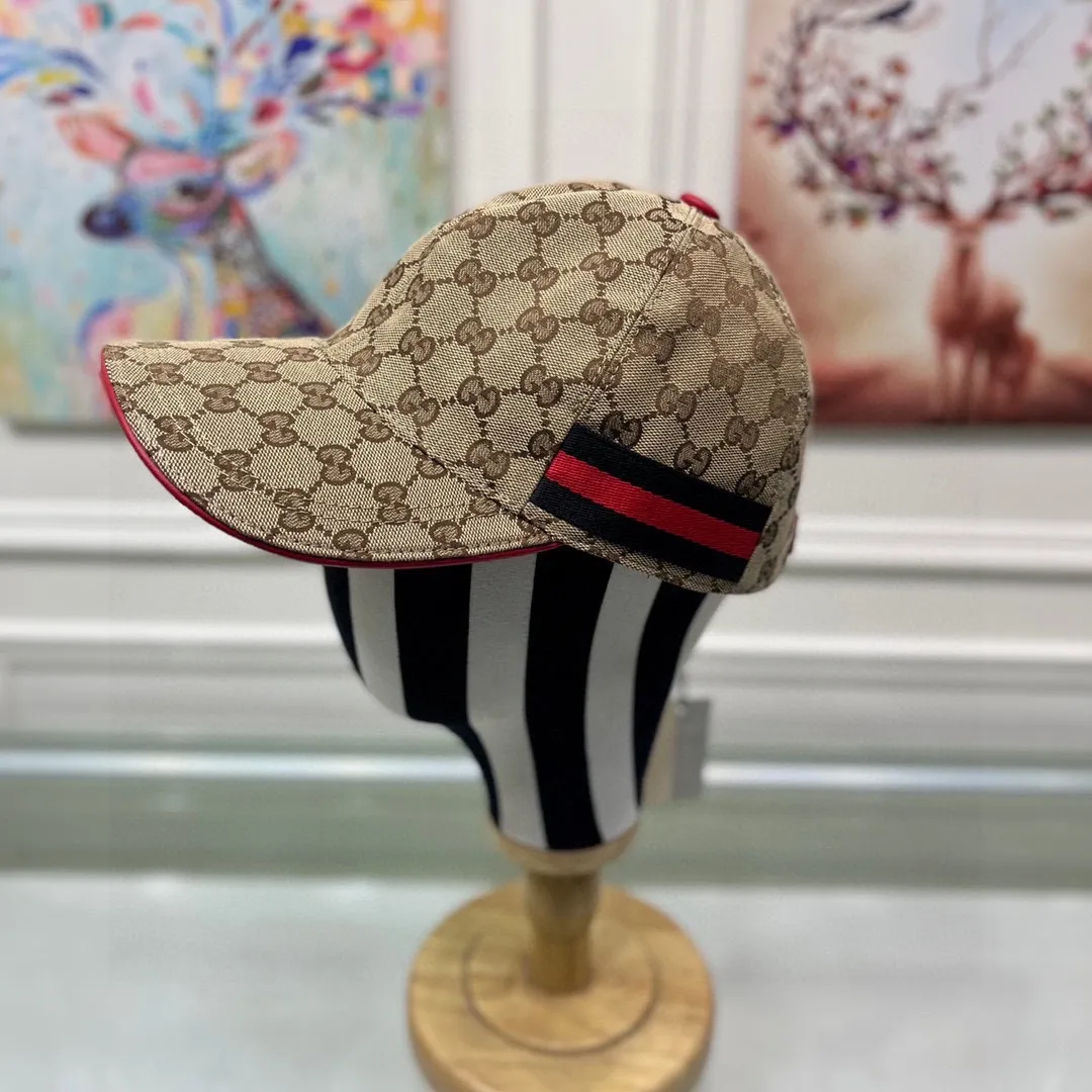 Batch 90, Gucci (Gucci) new original baseball cap, three-color webbing, 1:1 mold customization, original canvas + first-layer cowhide, handsome and fashionable, popular purchasing agent, versatile style for men and women, great quality! The basic head circumference is 56cm, and the patch is adjustable.