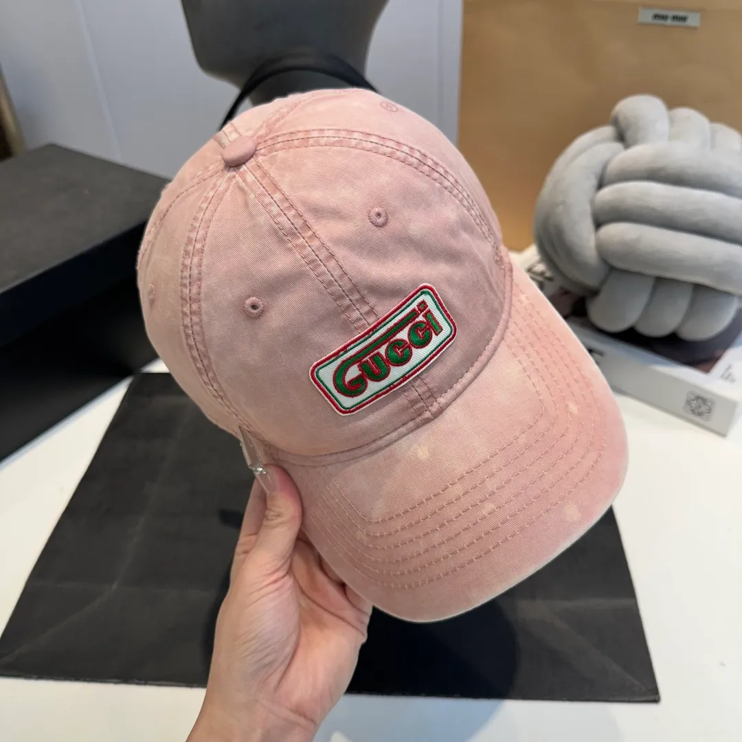 P60 Gucci new original baseball cap, exquisite and pure, stylish and stylish, cool and fashionable, great quality