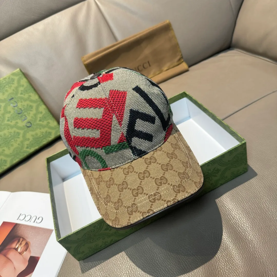 p90 Gucci 2025 new model, Gucci (Gucci) new original baseball cap😍Graffiti art baseball cap😍Customized at 1:1 mold opening at the counter, the highest version, original canvas fabric + first layer of cowhide, light and breathable! Photographed in real life, suitable for men and women in all seasons, basic head circumference 56cm, adjustable patches.
