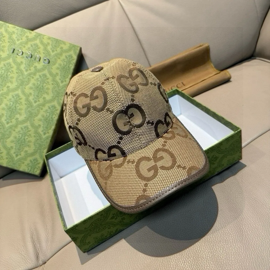 p90., Gucci Gucci's new original baseball cap, large double G, 1:1 mold opening and customization at the counter, original canvas fabric + first-layer cowhide, light and breathable! The basic head circumference is 56cm, and the patch is adjustable.