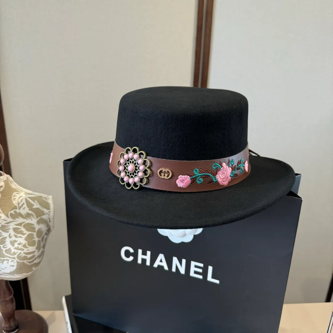 💰190¥ Gucci new wool top hat, flat top hat, 100% wool fabric 🦙%, head circumference 57cm
