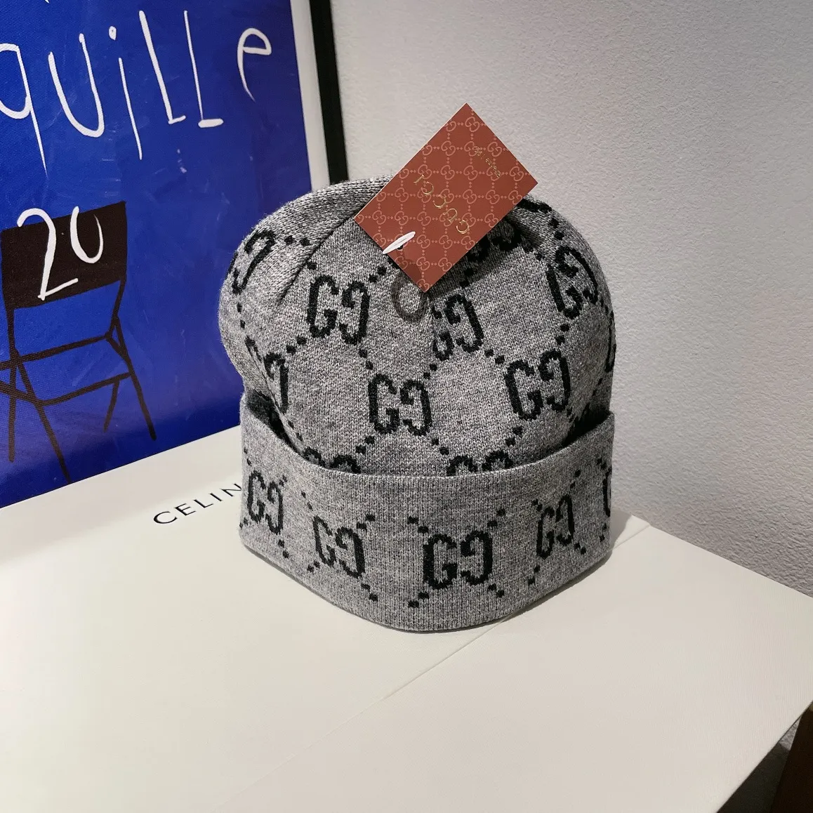 🉐60 Gucci early autumn new knitted embroidered letter logo beanie, simple and fashionable style, with contrasting color lines, standard for fashionistas! Knitted with great elasticity! No limit on head circumference