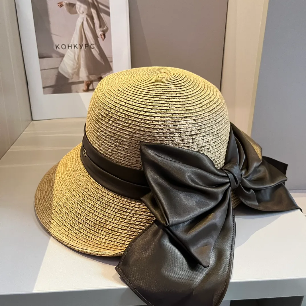 💰140¥ Gucci straw hat, ladylike sun hat, satin bow ribbon, head circumference 57cm