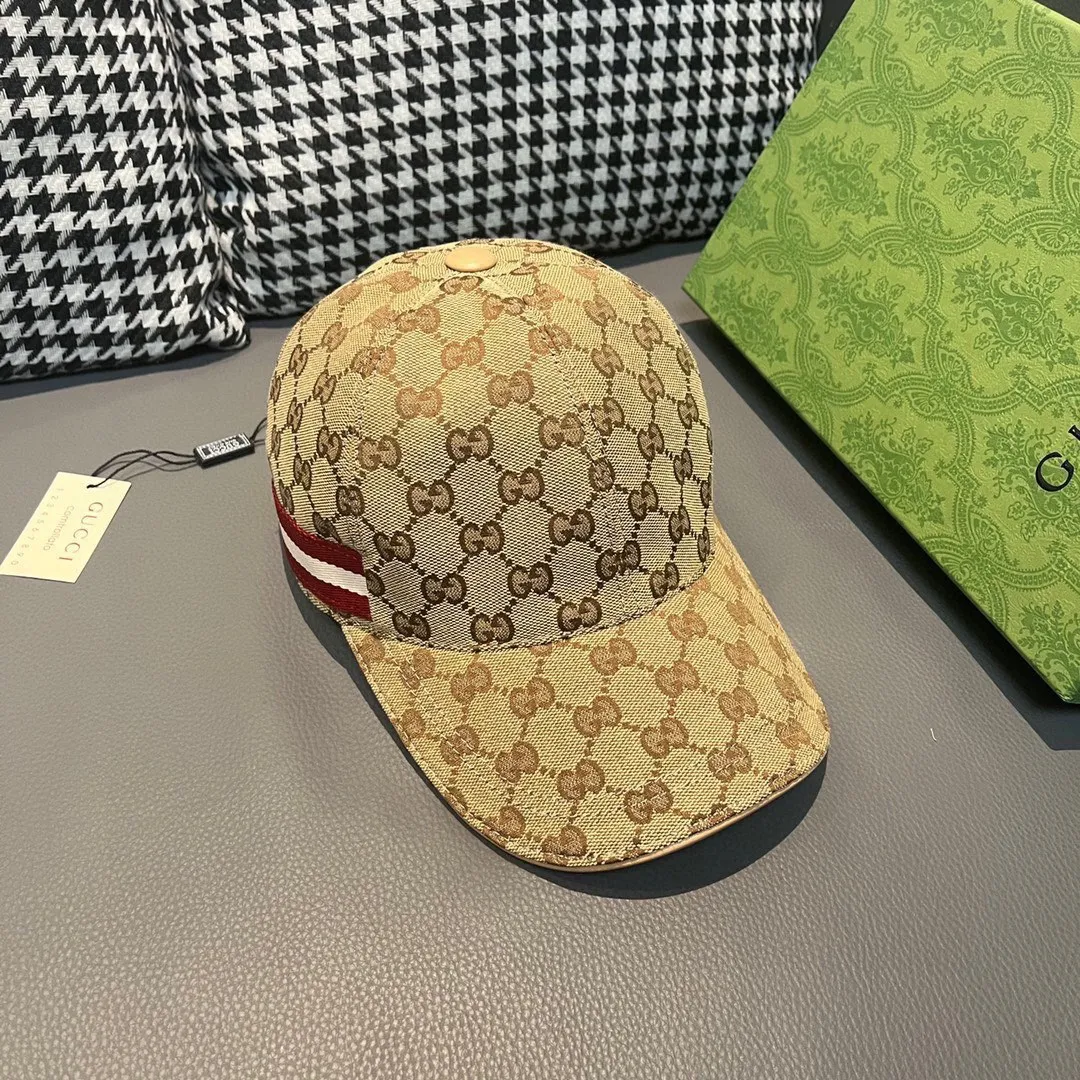 🉐️900,000-year-old classic models are now available in new colors! 🎗, Gucci (Gucci) classic original baseball cap 😍😍 1:1 mold customization at the counter, the highest version, original canvas + first-layer cowhide, light and breathable! Photographed in real life, suitable for men and women in all seasons, basic head circumference 56cm, adjustable patches.