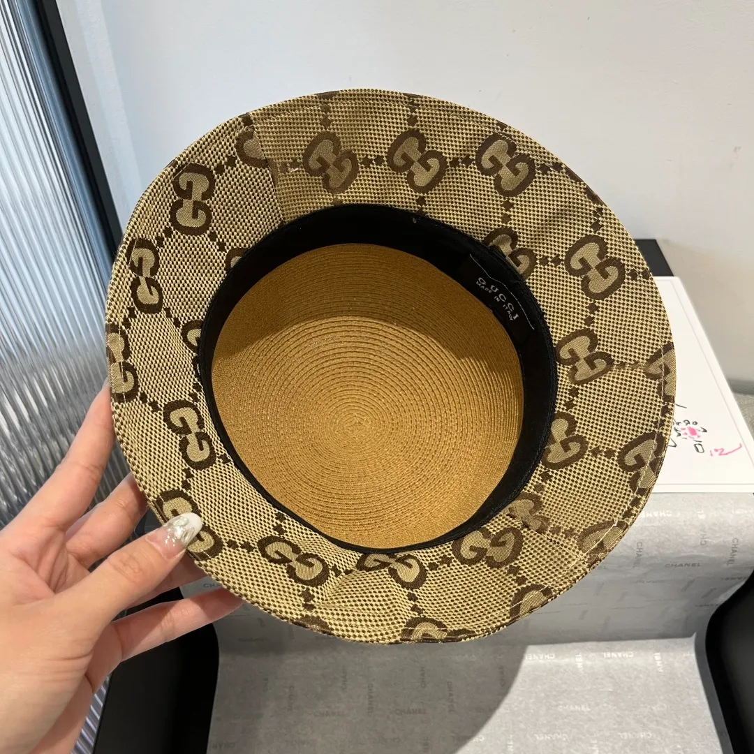 💰150¥ Gucci Gucci leather straw hat, thin straw hat, easy to carry, high-end customization, head circumference 57cm, khaki two colors