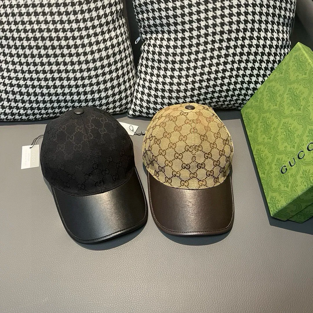 Batch 90, Gucci (Gucci) new original baseball cap, canvas and leather, best-selling model at the counter, 1:1 mold customization, original canvas fabric + first-layer cowhide, fashionable and handsome! The quality is great, the basic head circumference is 56cm, and the patch is adjustable.