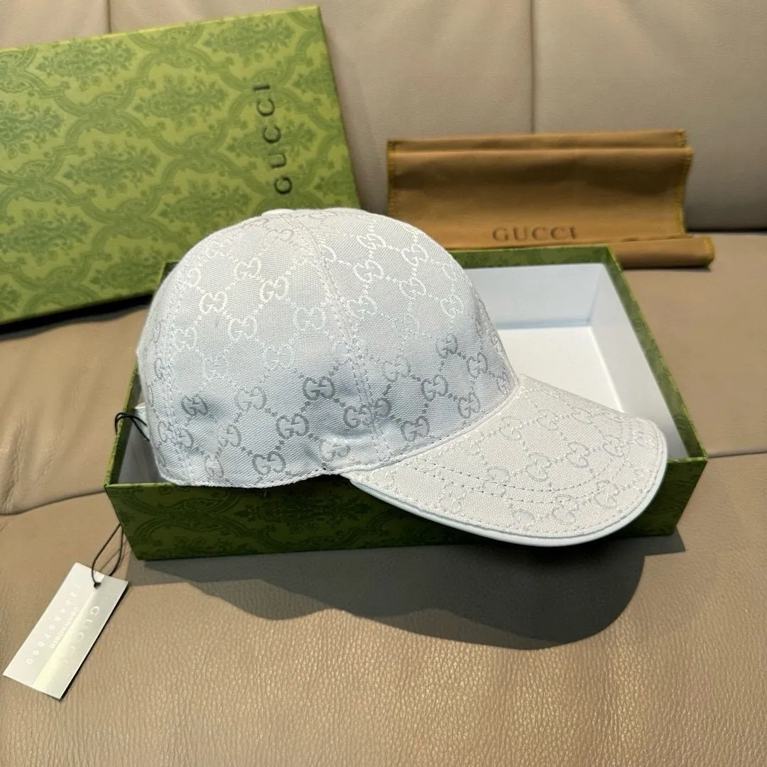 p90 ten thousand year classic model shipped!   , Gucci (Gucci) classic original baseball cap 😍😍 1:1 mold opening and customization at the counter, the highest version, original canvas fabric + first layer of cowhide, light and breathable! Photographed in real life, suitable for men and women in all seasons, basic head circumference 56cm, adjustable patches.