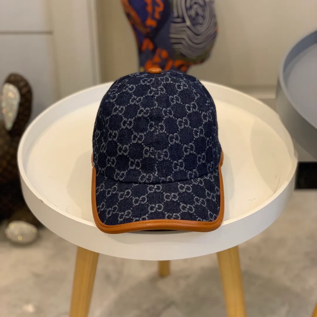 P90 Gucci Baseball Cap GUCCI Baseball Cap 🧢The new Gucci baseball cap is synchronized with the official website, the original quality is very popular 🔥🎩 The craftsmanship is very exquisite, the high-end atmosphere is high-end! Low-key luxury, easy to carry!
