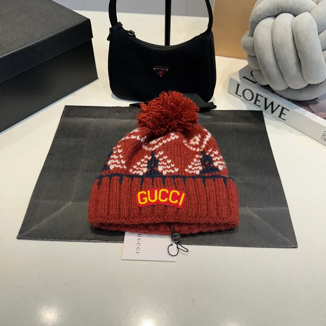 P60 Gucci knitted beanie, unisex