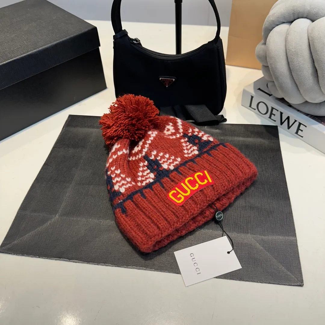 P60 Gucci knitted beanie, unisex