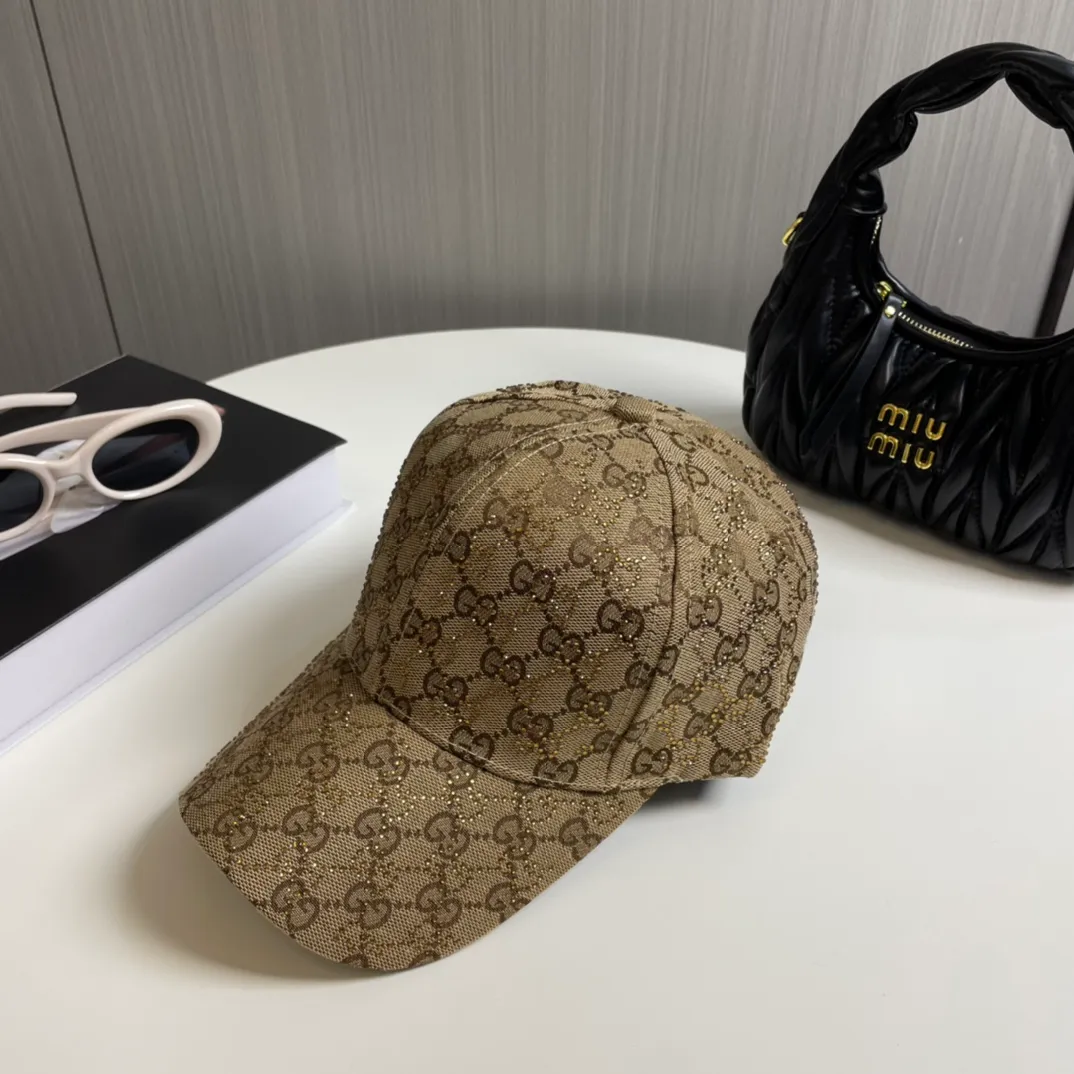 P90 🧢High version shipped from Gucci official website, full diamond logo baseball cap, very classic, popular retro beauty, usable in all seasons, a must-have when going out, very flattering