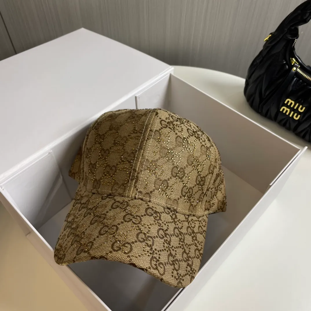 P90 🧢High version shipped from Gucci official website, full diamond logo baseball cap, very classic, popular retro beauty, usable in all seasons, a must-have when going out, very flattering