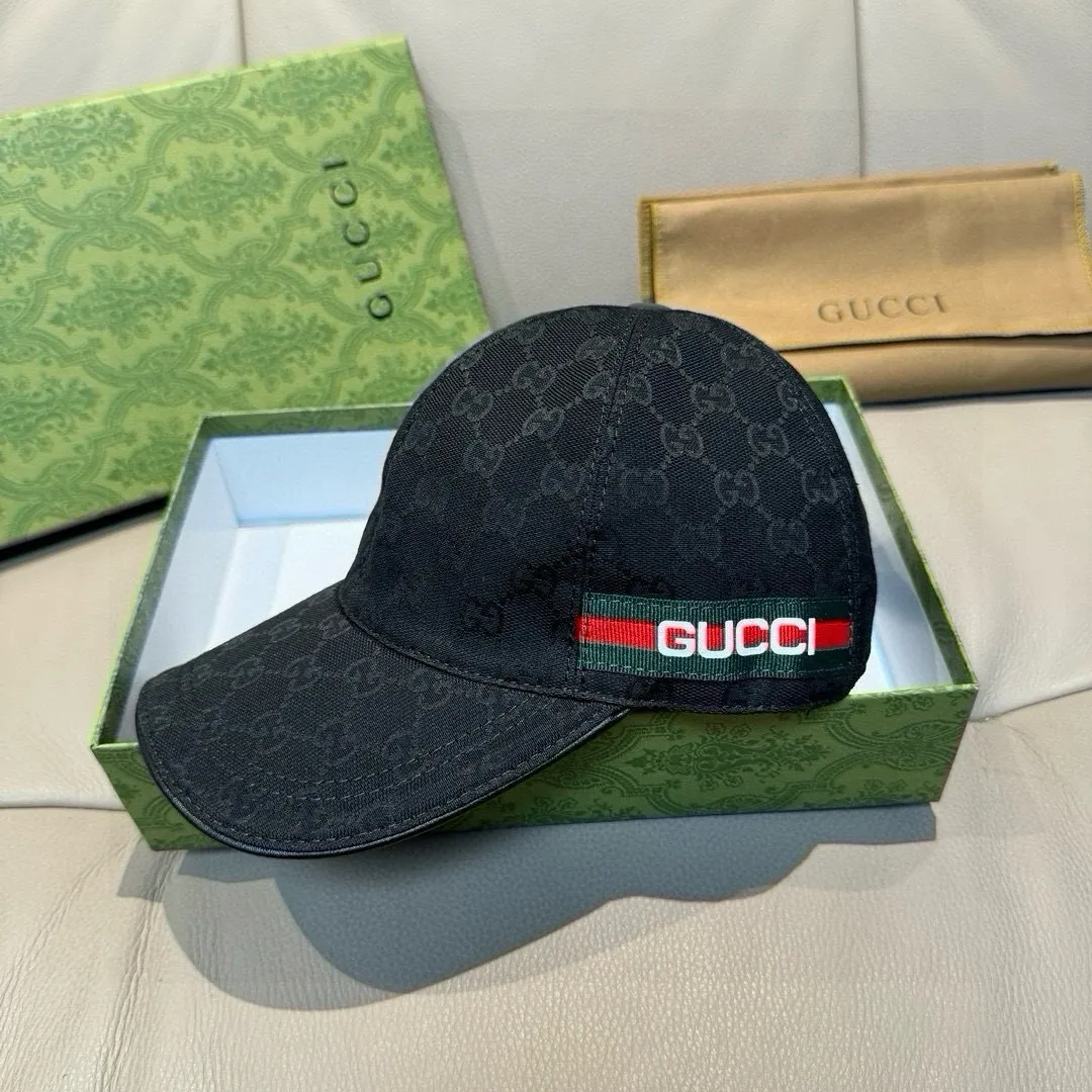 Batch 90, Gucci (Gucci) new spring and summer original baseball cap, logo webbing, 1:1 mold customization, original canvas fabric + first-layer cowhide, popular purchasing agent, versatile style for men and women, great quality! The basic head circumference is 56cm, and the patch is adjustable.