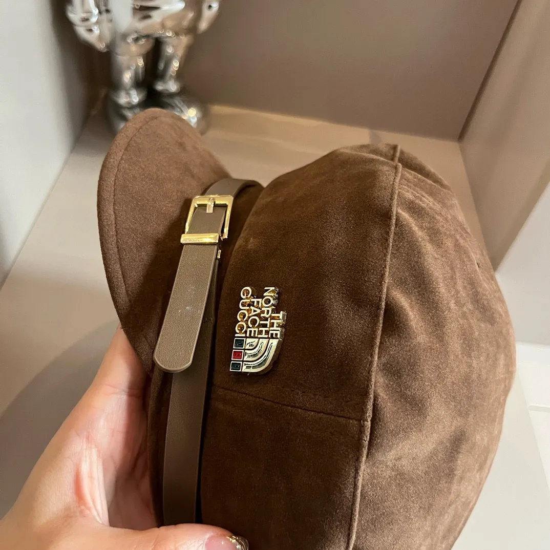 💰100¥ Gucci new peaked military cap, head circumference 57cm