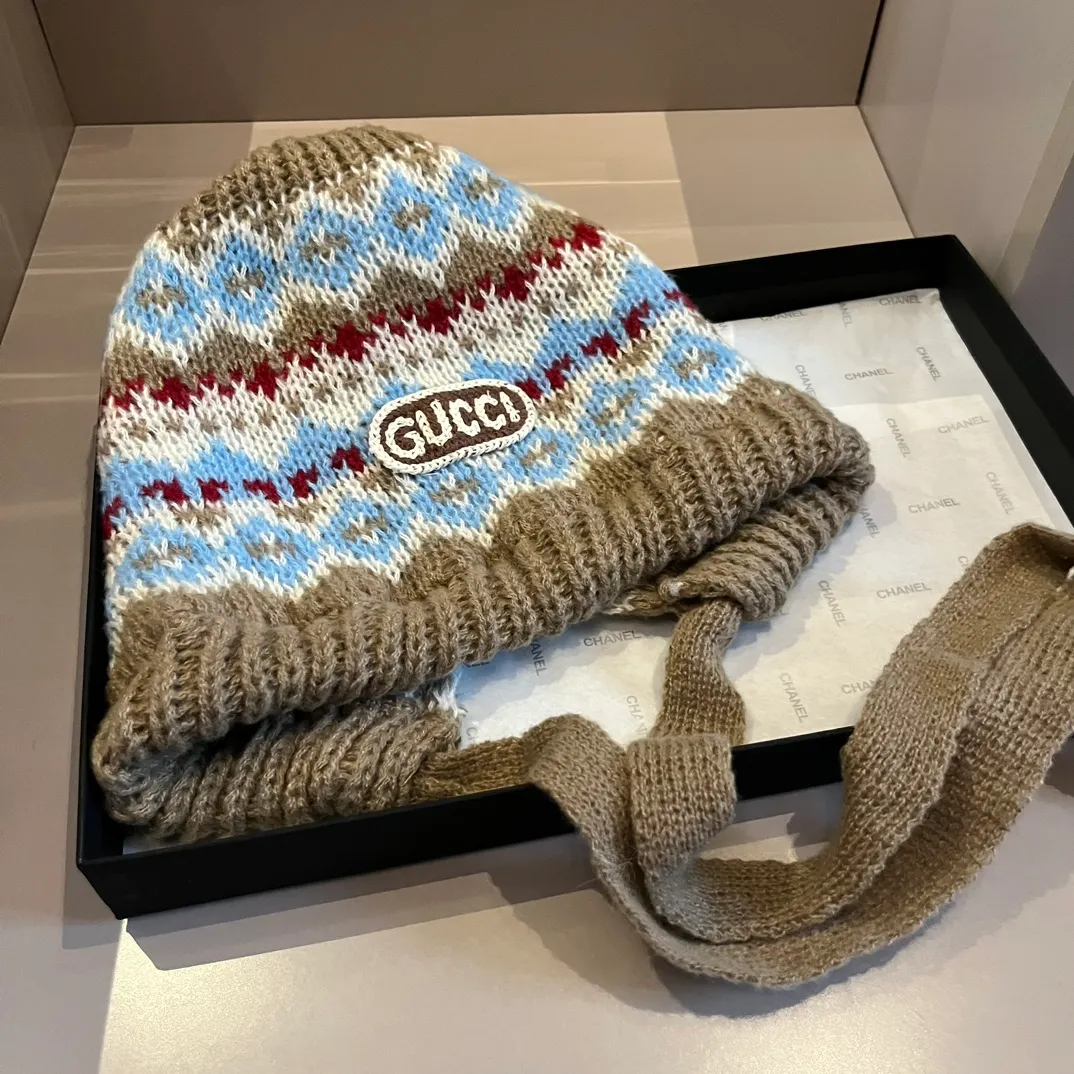 💰90¥ Gucci new knitted ear hat