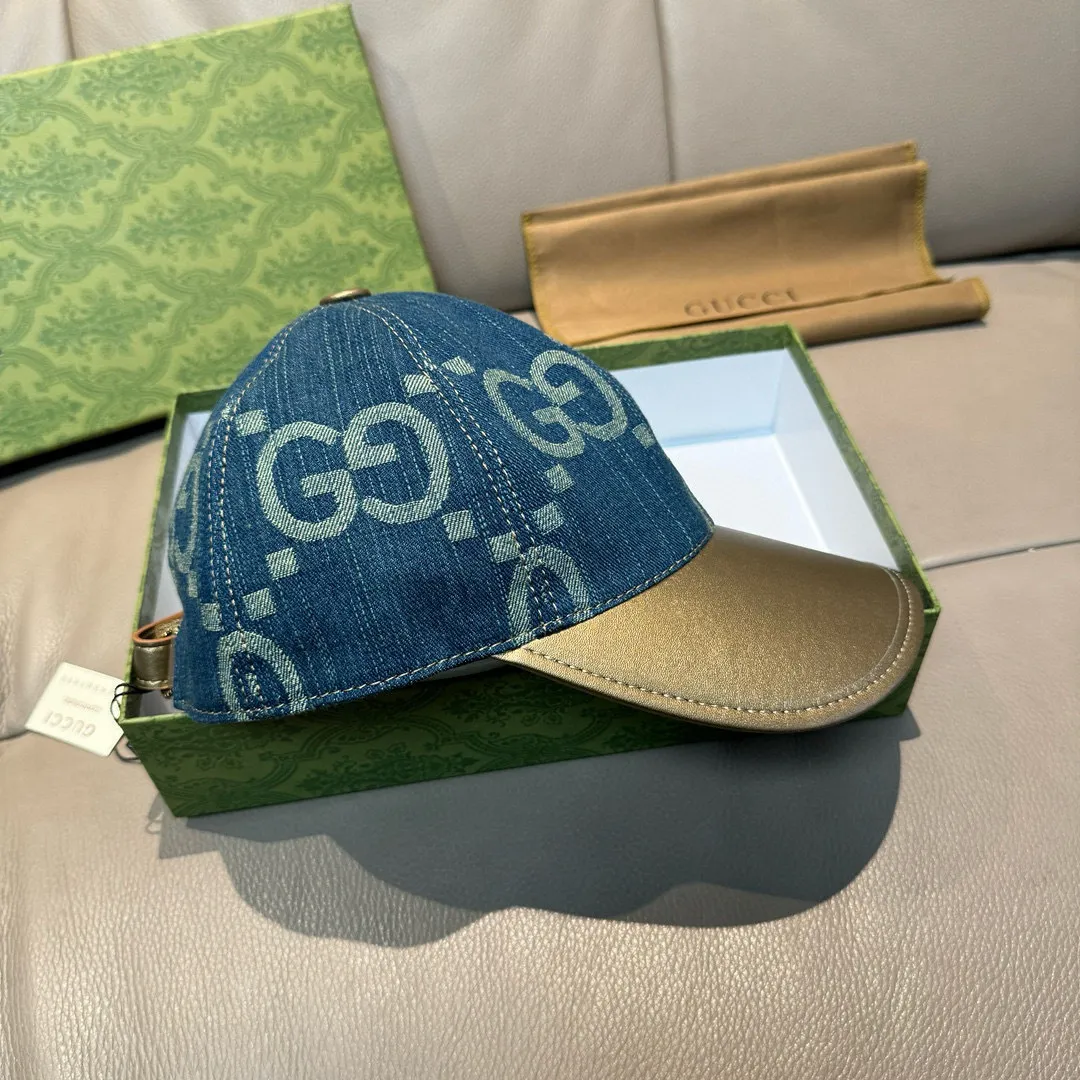 P90, Gucci (Gucci) new original baseball cap, large double G leather, best-selling model at the counter, 1:1 mold customization, original canvas fabric + first-layer cowhide, fashionable and handsome! The quality is great, the basic head circumference is 56cm, and the patch is adjustable.