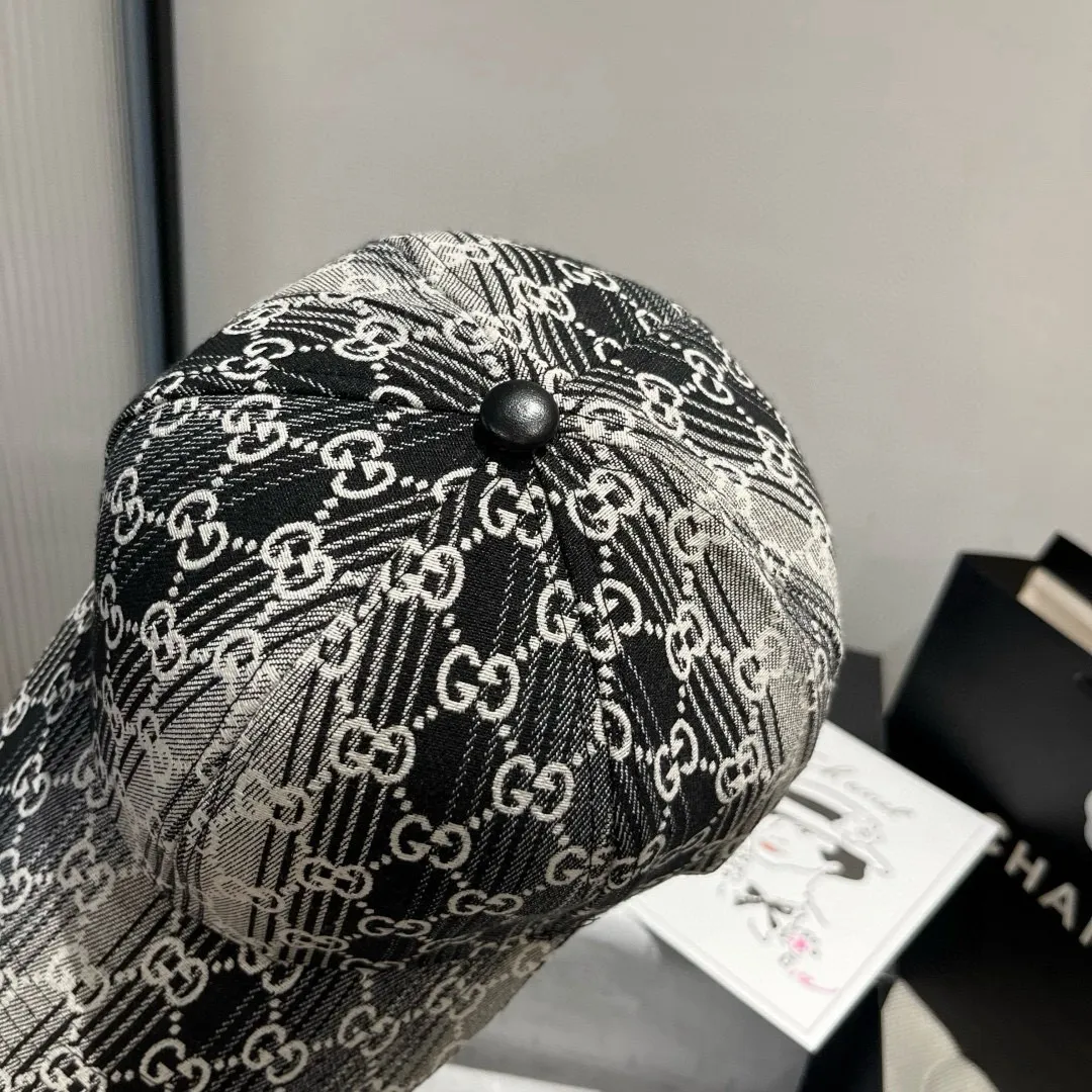 💰70¥ Gucci new peaked cap, head circumference 57cm